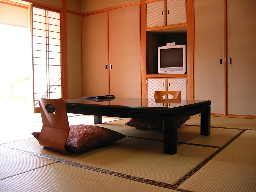 Tomiya Hotel Shin'onsen Bilik gambar