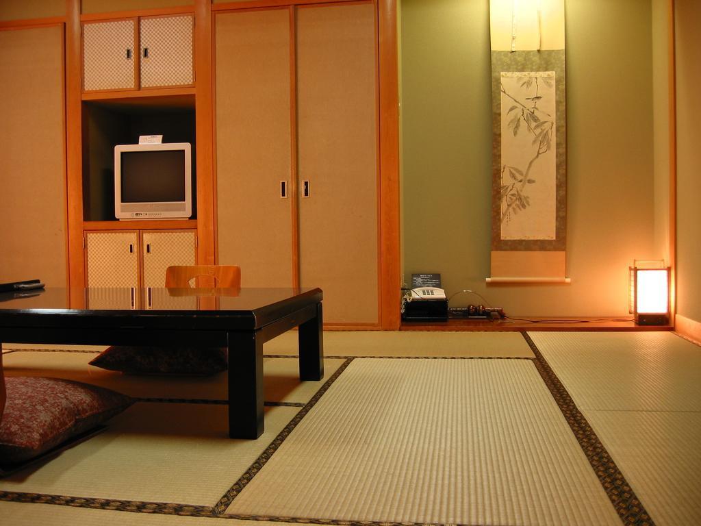 Tomiya Hotel Shin'onsen Bilik gambar